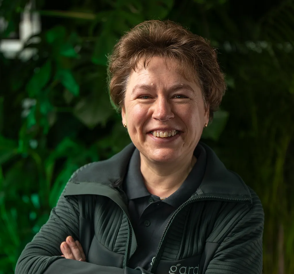 [#aec8ae](*Jolanda van de Pol*)