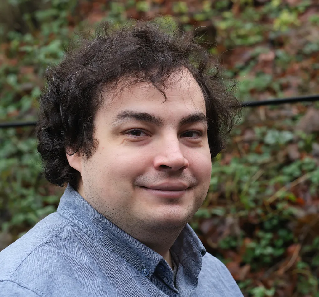 [#aec8ae](*Vlad Turbureanu*)